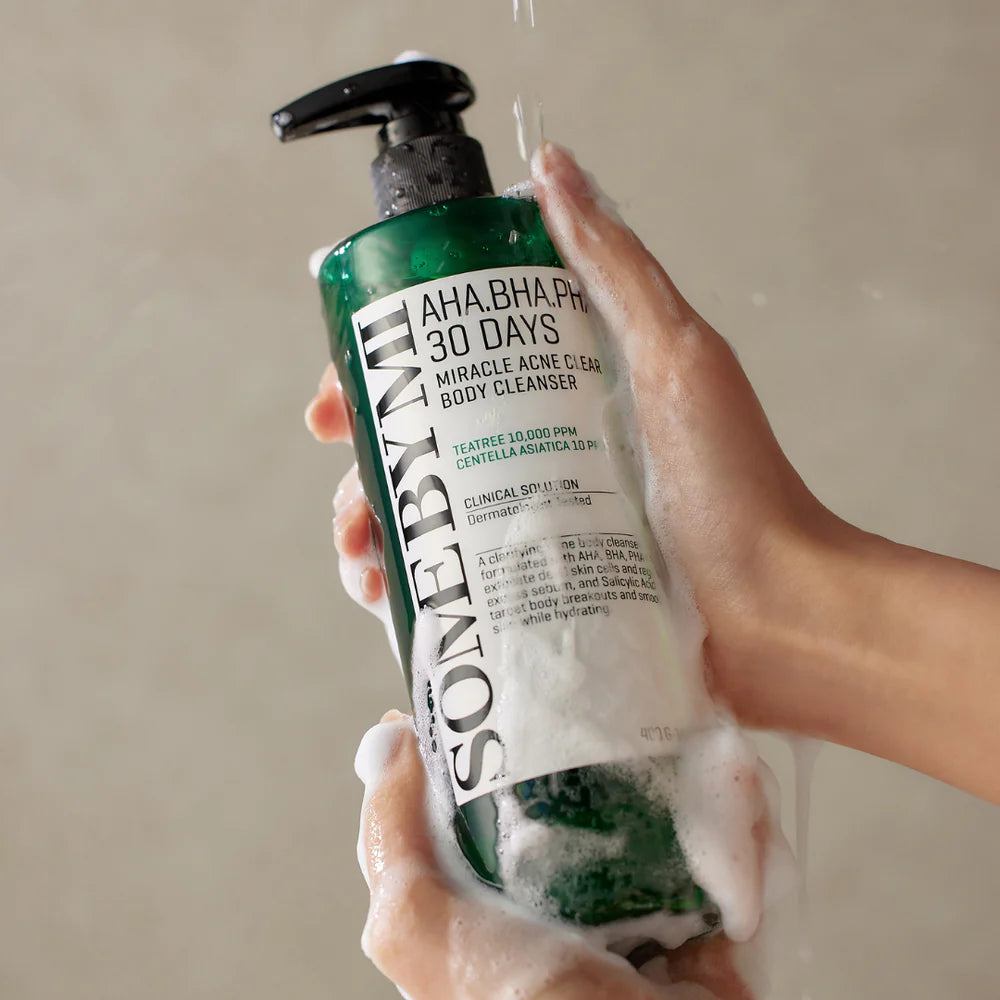 Some By Mi AHA BHA PHA 30 Days Miracle Acne Body Cleanser – effektiv kropsrens mod akne og urenheder, velegnet til ryg, skuldre og bryst, eksfolierer og beroliger huden